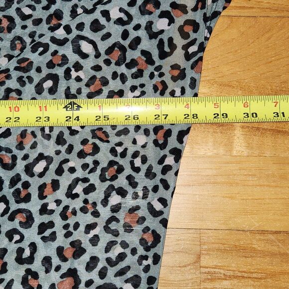 Texas True Threads Leopard Print Short Sleeve Kimono Women's Size L - Picture 5 of 6